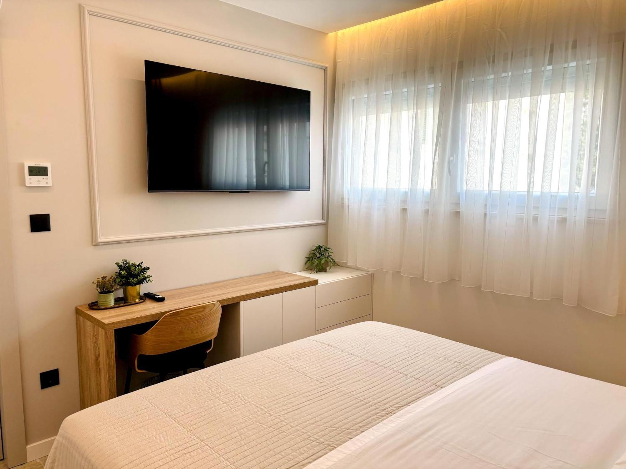 Marthinis Luxury Suites Split Exteriör bild